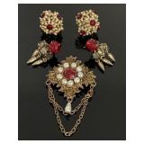 Vintage red stone & faux pearl earrings & brooch
