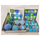Green/blue Christmas ornaments w/ garland