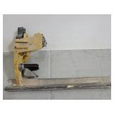 Hand-master plastic tape dispenser