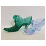 Vintage teal Fenton daisy glass shoe & other