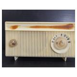 Vintage radio for repair