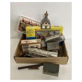 Vintage model train kits, controller, & parts