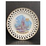 Vintage Walt Disney World ceramic souvenir plate