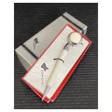 Vintage Pat pencil pin w/ original box