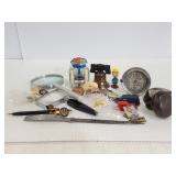 Collection of assorted of vintage items