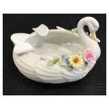 Lefton China handpainted  porcelain swan ashtray