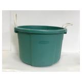 Rubbermaid 17 gallon tub w/rope handles