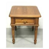 Broyhill wooden end table