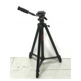 Heavy duty Vivitar photo/video tripod