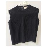 Cyn Les black beaded sleeveless sweater