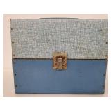 Vintage 2-tone blue metal 45rpm record box