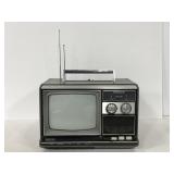 Vintage Panasonic color tv 8.5 in screen