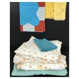 Collection of vintage fabric, bed & table linens