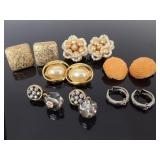 Vintage lot of earrings