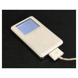 Apple 15gb iPod 3rd gen MP3 player w/charger