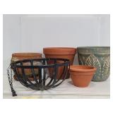 Four pottery/terracotta planters & metal hanger