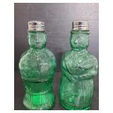 Elder Beerman green glass man & woman shakers