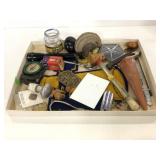 Assorted trinket lot