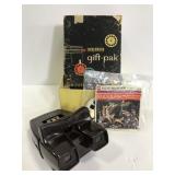 Vintage view master with box and discs