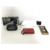 Lot of vintage small electronics, mini tv, radio