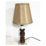 Wooden and metal small desk lamp