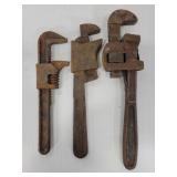 Three assorted vintage pipe wrenches