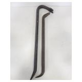 Pry bar and tire iron combo