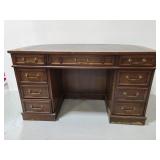Vintage Sligh Furniture leathertop desk
