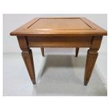 Hekman small end table