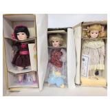 World Gallery, Royal Heirloom & 1 other dolls