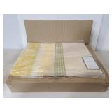 Case of 6 new Threshold bath rugs