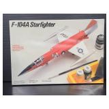 New/sealed 1984 Testors model F-104A Starfighter