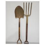 Garden shovel and rake combo