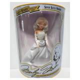 1993 unopened Marilyn Monroe collectors doll