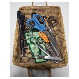14 pairs of scissors