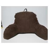 Cushion back rest with pockets