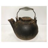 Wagner cast iron tea pot