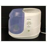 Sunbeam purified mist humidifier with box