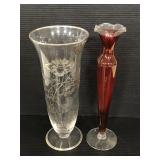Glass flower decorate vase & red glass bud vase