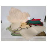 Placemats, cloth napkins and coasters