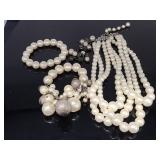 Pearl statement jewelry set