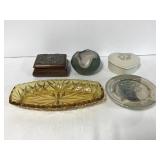 Collection of vintage items