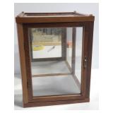 Mirrored back wood/glass display box