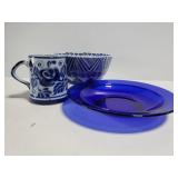 Blue dish trio