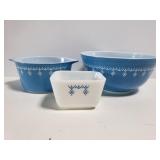 Pyrex snowflake garland dish trio
