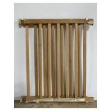 Adjustable baby/pet gate
