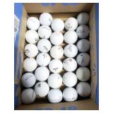Collection of 30 golf balls