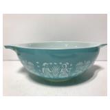 Pyrex turquoise Butterprint Cinderella bowl