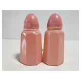 Vintage pink glass salt/pepper shakers