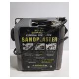 Portable sand blaster w/ 30lb capacity